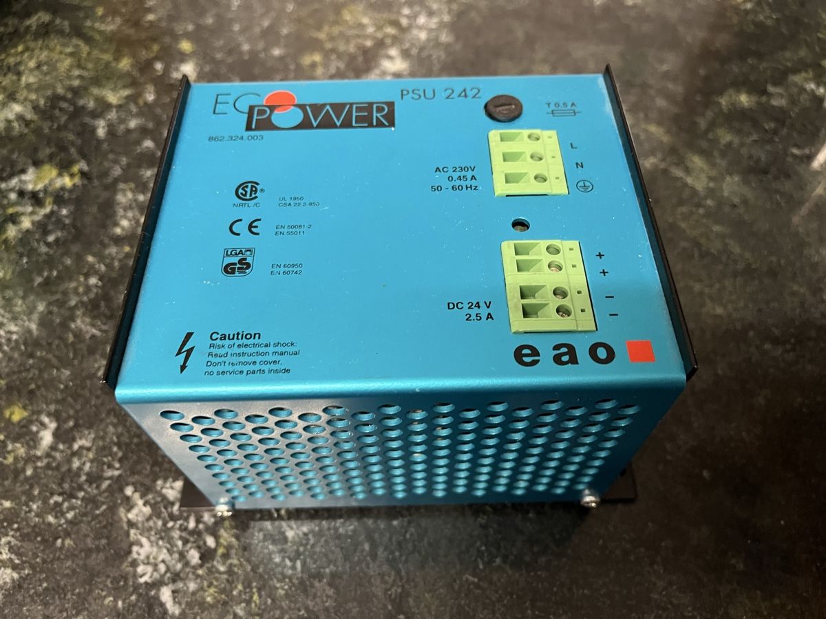 Componenti elettronici: Ec Power 242 Netzgerät – Usato da winterthur venduto da melifera