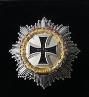 Deutsches Kreuz in Gold in Brilliantform