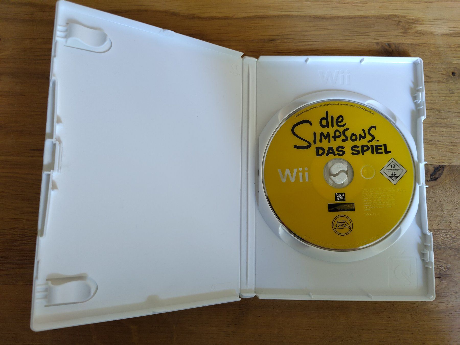 Nintendo Giochi: Die Simpsons: Das Spiel - Nintendo Wii – Usato da Kloten venduto da SuperRetroPixels 2