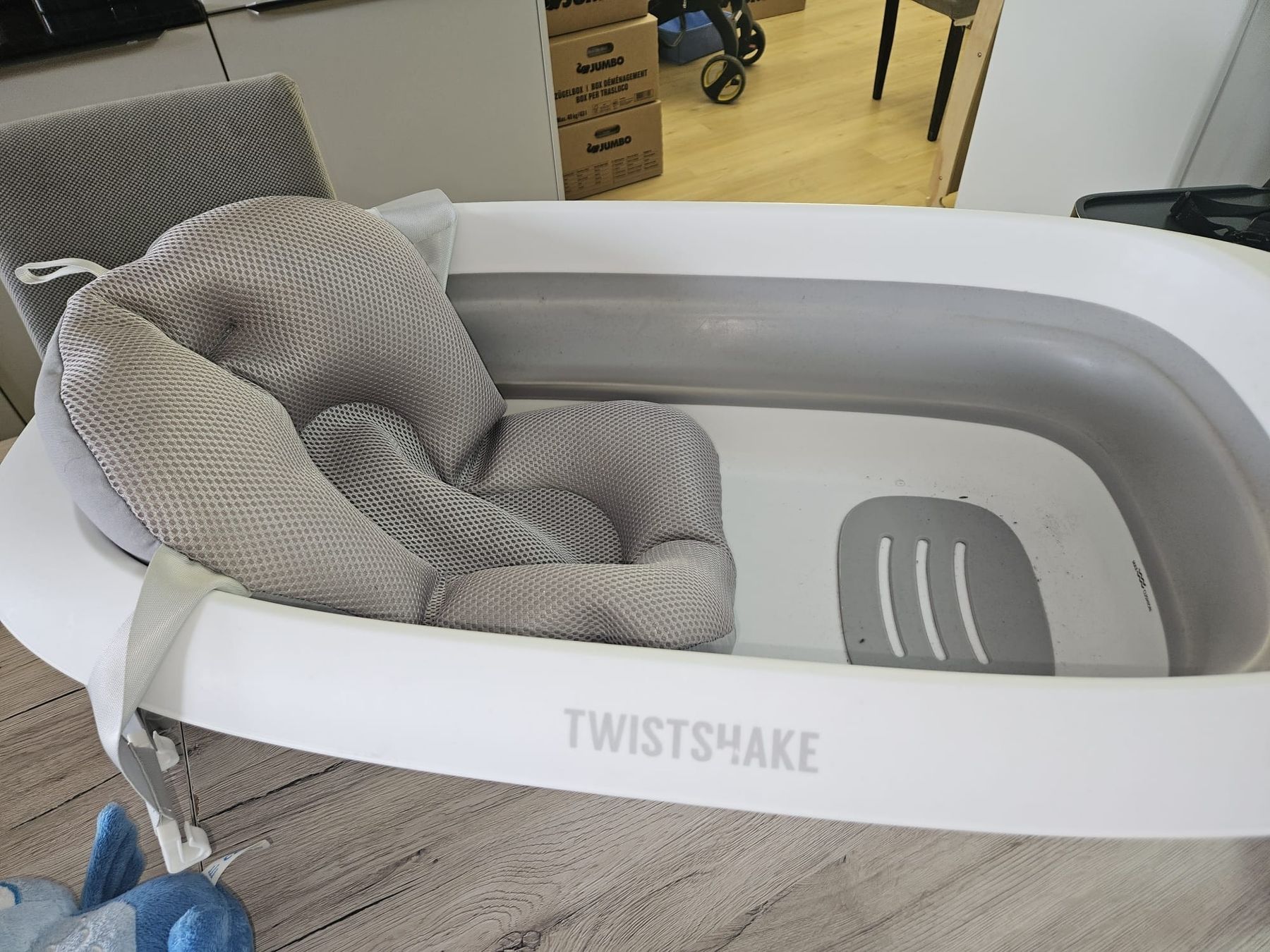 Vasche da bagno: Babywanne Twistshake mit Einsatz und Ständer – Usato da Niederlenz venduto da daniela250994