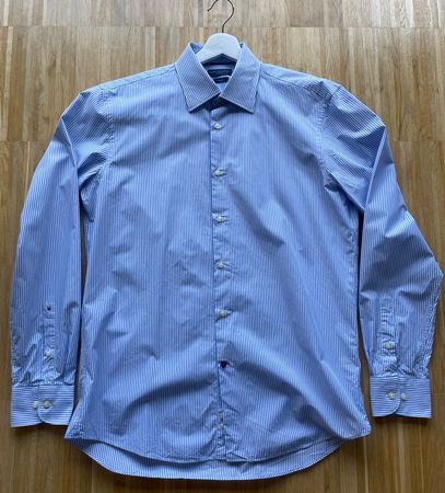 Tommy Hilfiger Hemd Gr. 41/L Neuwertig