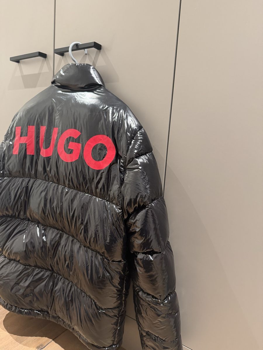 Hugo Boss Giacche: Hugo Boss Daunenjacke – Usato da Kesswil venduto da nan_25ly 2