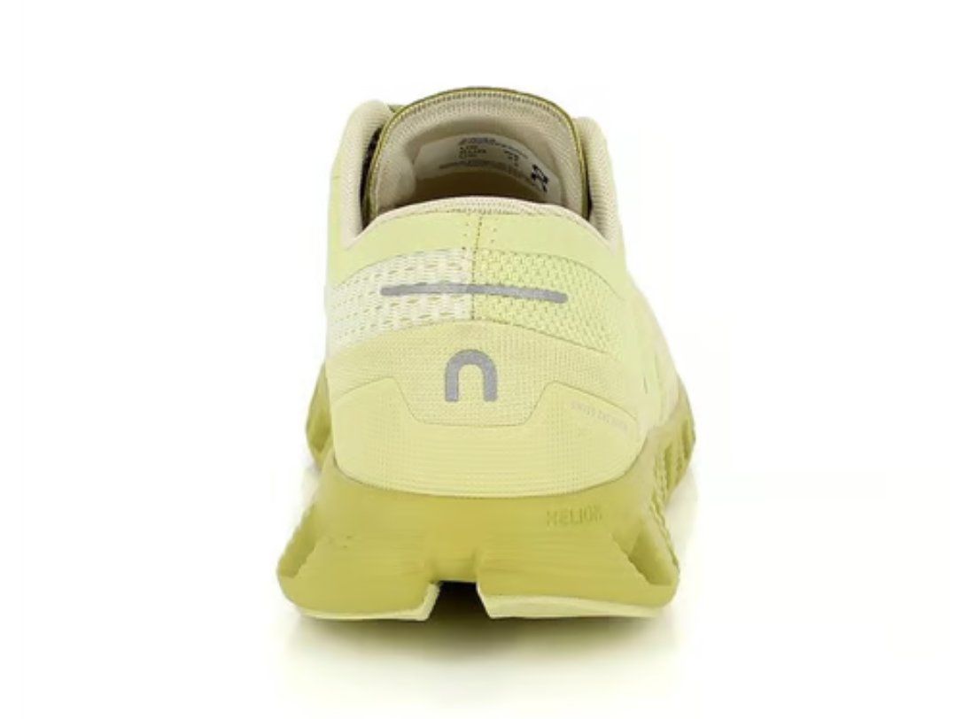 On Damenschuhe: ON Laufschuh Cloud Sneaker Grösse 36.5 – Neu und originalverpackt aus Hombrechtikon von Dannii0 2