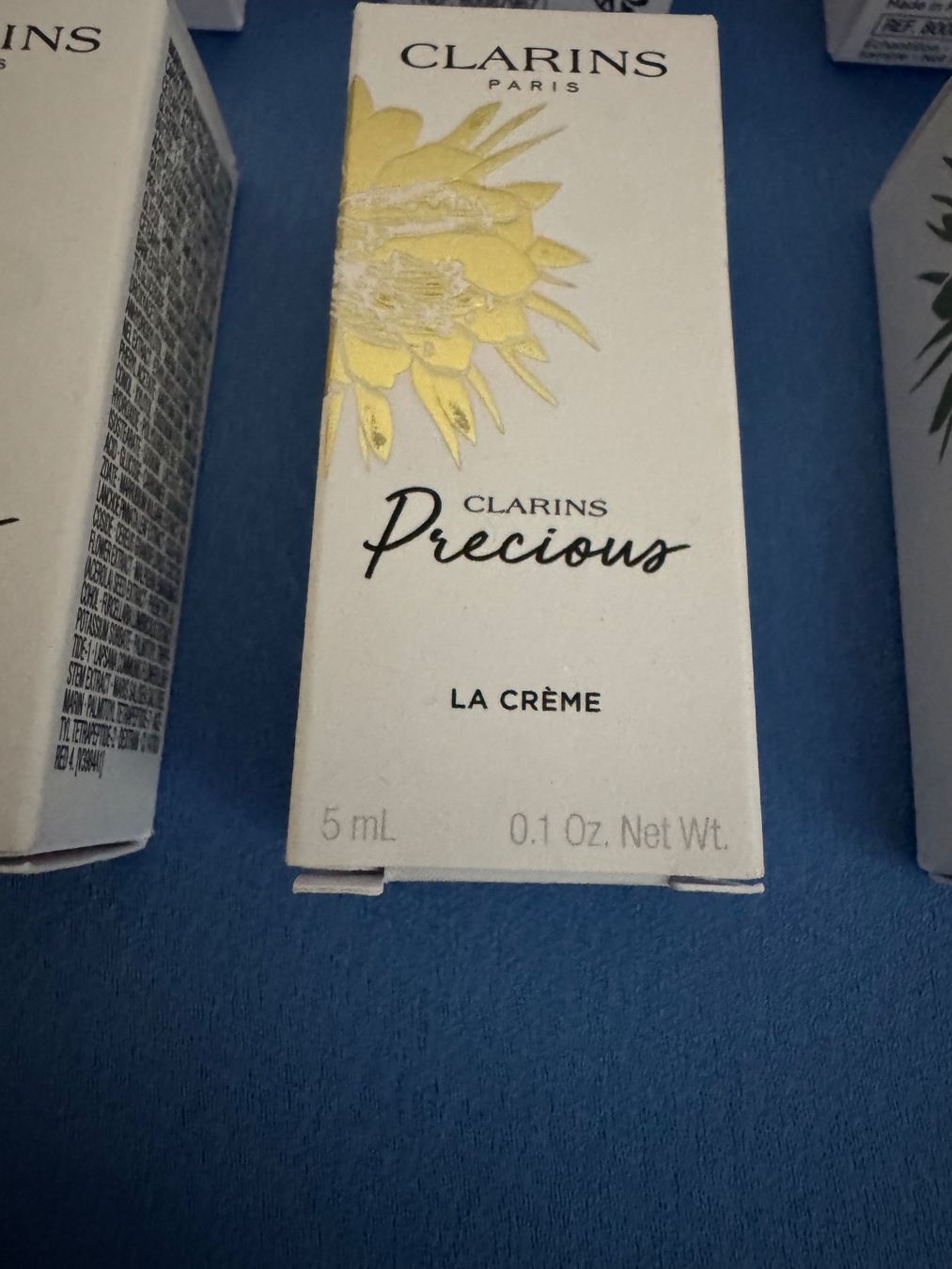 Clarins Cura del viso: ** CLARINS PRECIOUS - SET ** – Nuovo e nell'imballaggio originale da Giebenach venduto da BeautyLover.90s 1