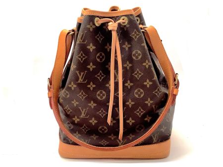 Louis Vuitton Noe Grand Monogram top fit