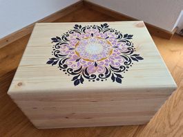 Holzbox