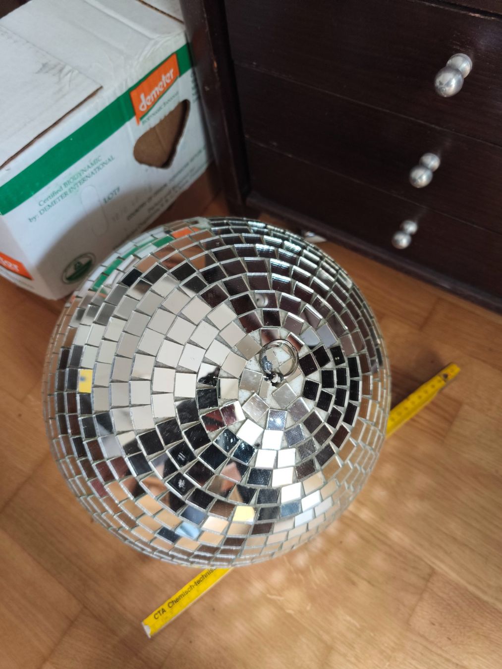 Tutte le decorazioni: Discokugel 30cm – Usato da Bern venduto da Kusikennsch 1