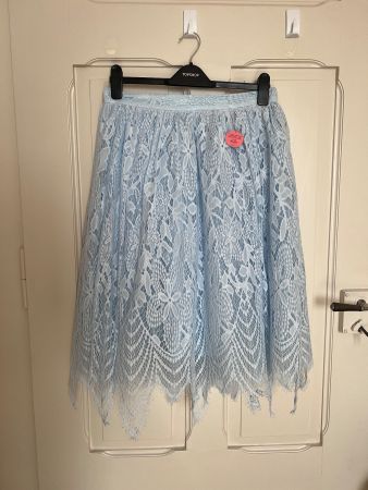 Jupe dentelle bleu ciel