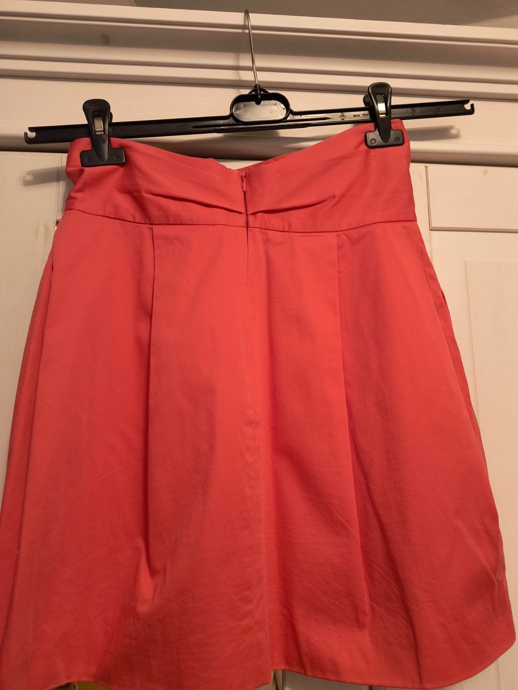Röcke: BCBG Maxazria Rock Gr. 36 Elegant Koralle – Gebraucht aus Thalwil von ralucoantza 1