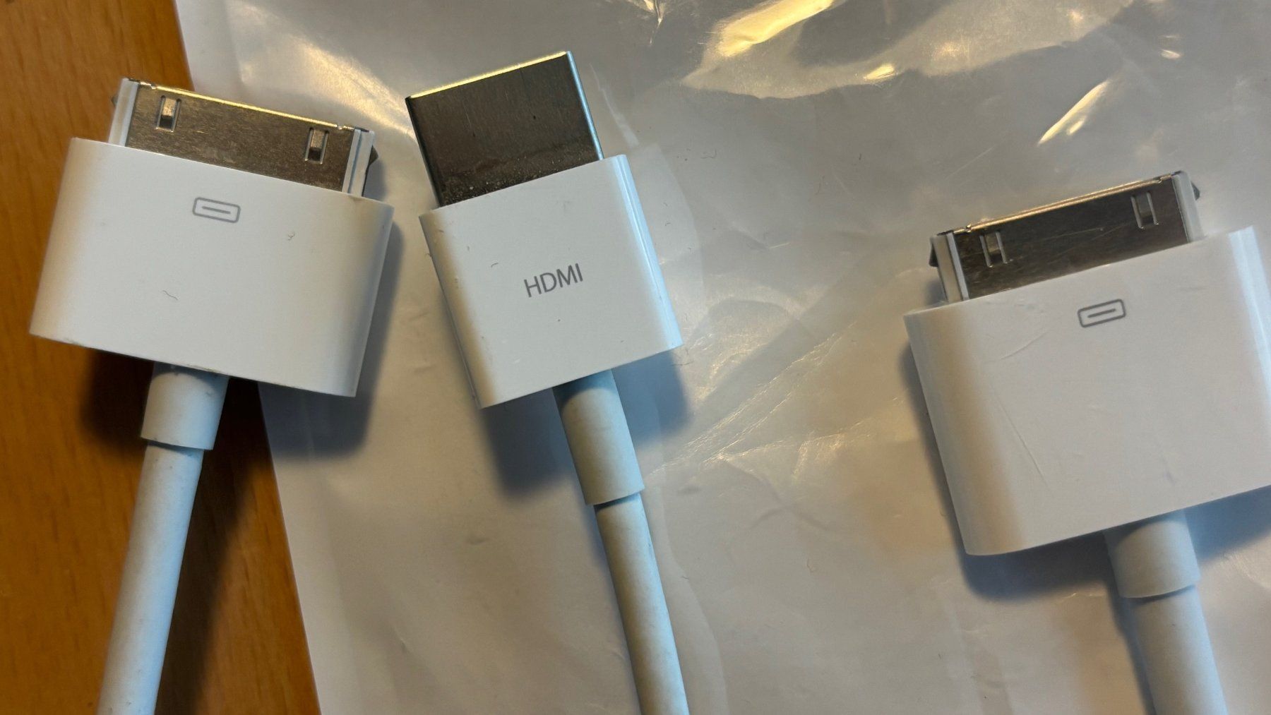 Apple Unità & Adattatore: 3 Stück verschiedene Apple Adapter – Usato da Bassersdorf venduto da Antaris01 1