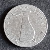 5 Lire 1954 Italie il nome dell' incisore lontano dal bordo