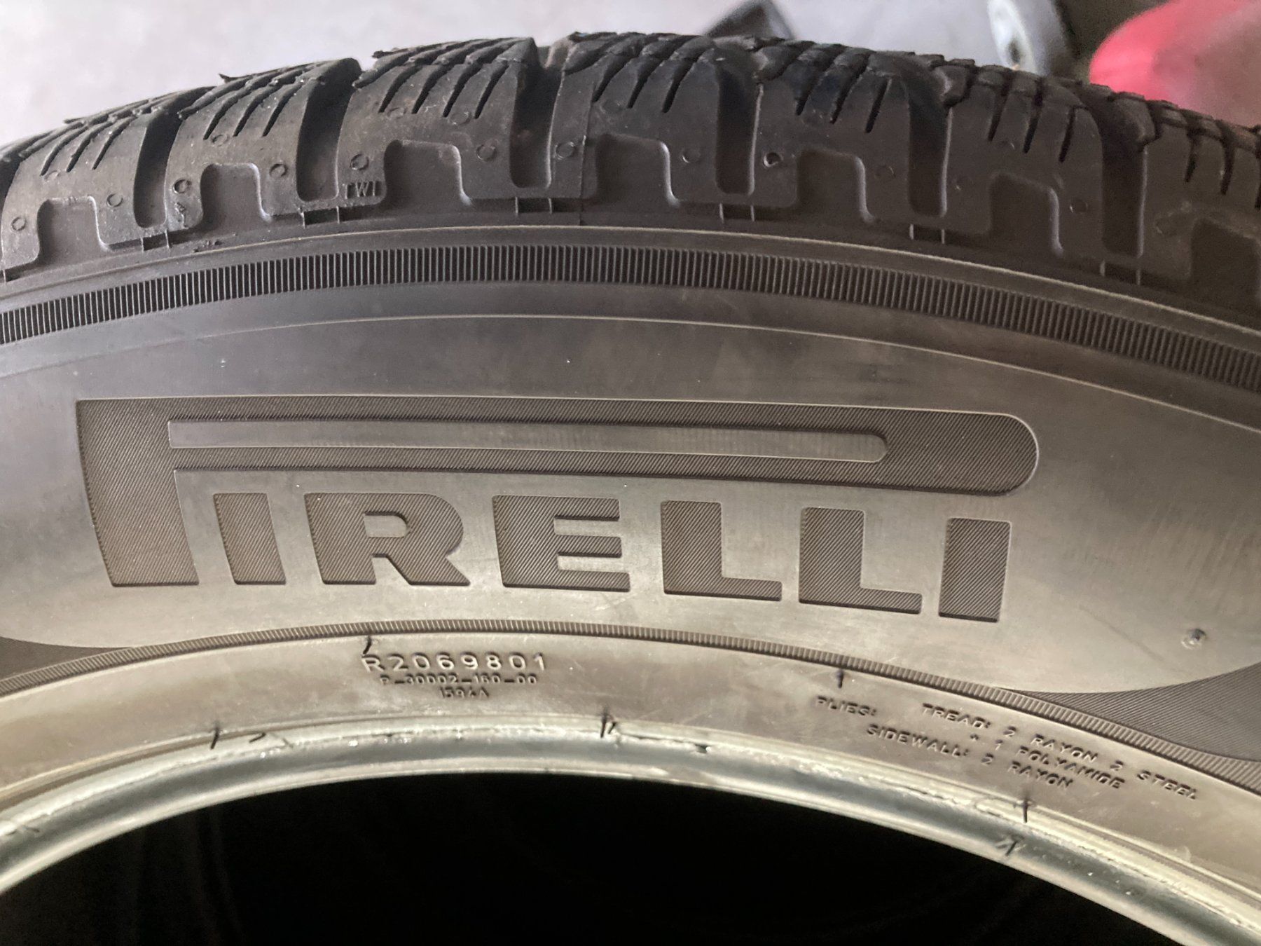 Pirelli Pneumatici & Ruote complete: 255/55R19 Pirelli Winterpneu – Usato da Cham venduto da Cham6332 4