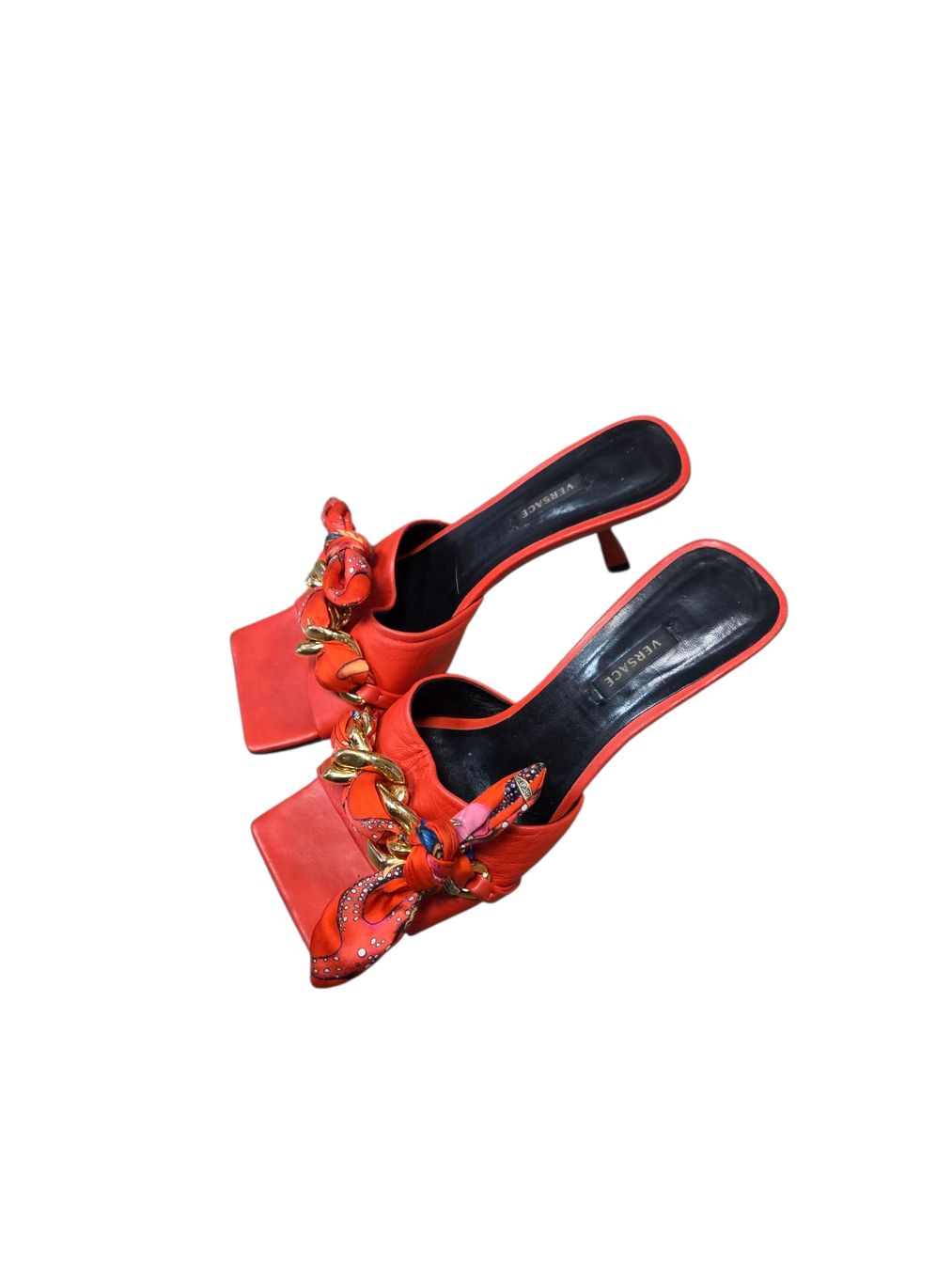 Versace Scarpe da donna: Versace Red Leather Chain Detail Mules – Usato da Zürich venduto da finesse.shop 3