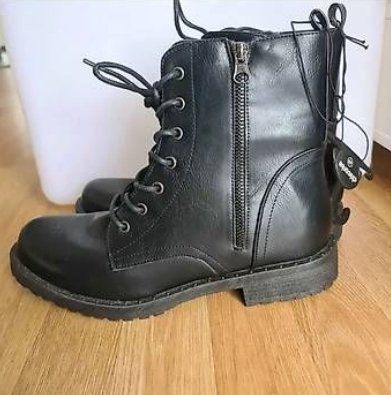 Scarpe da donna: Stiefel Gr.40 NEU – Nuovo (secondo la descrizione) da Zuchwil venduto da Lea007 1