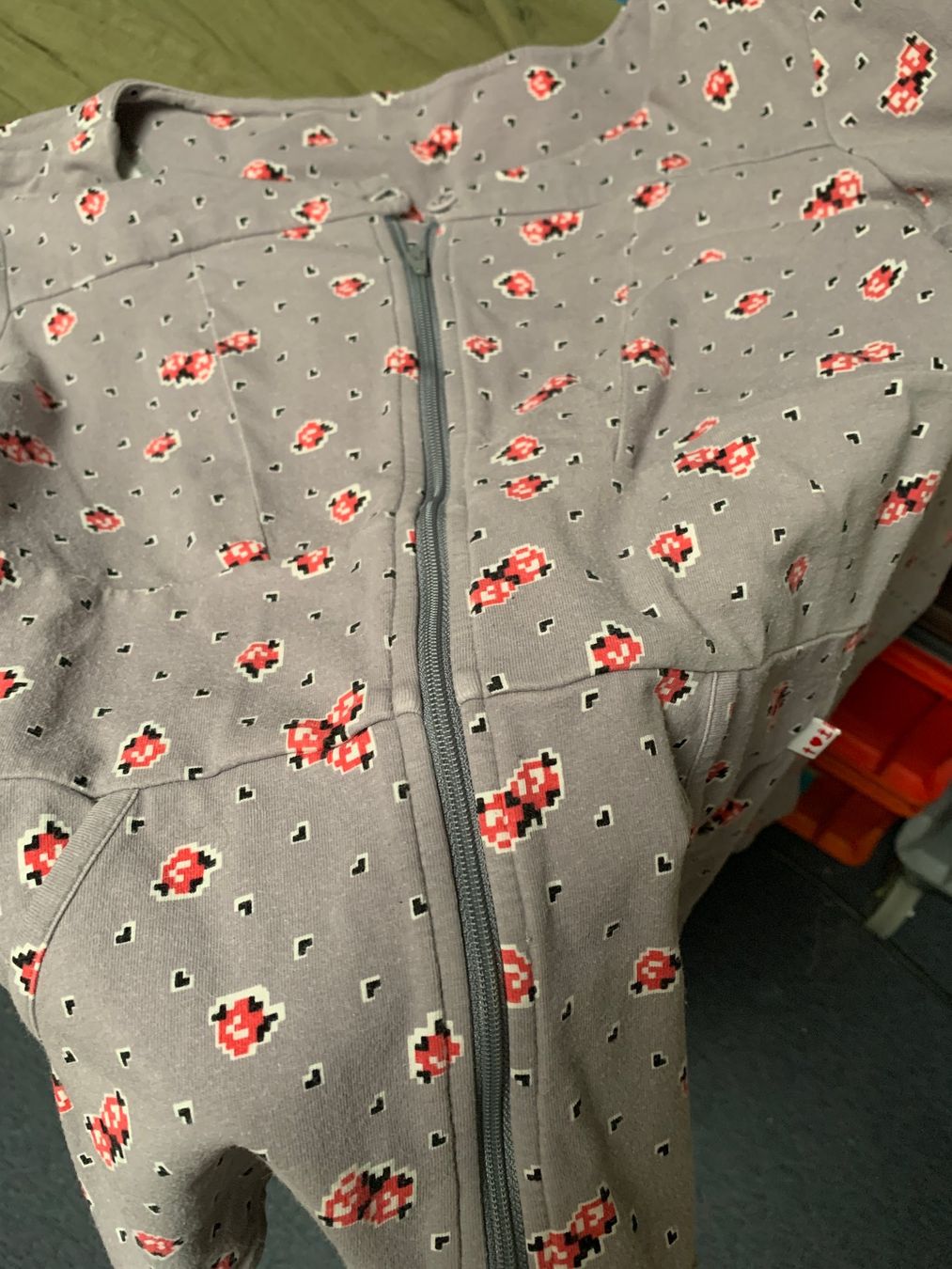 Blutsgeschwister Jacken: Sweat Jacke Blutsgeschwister XS – Gebraucht aus St. Gallen von Miousch 4