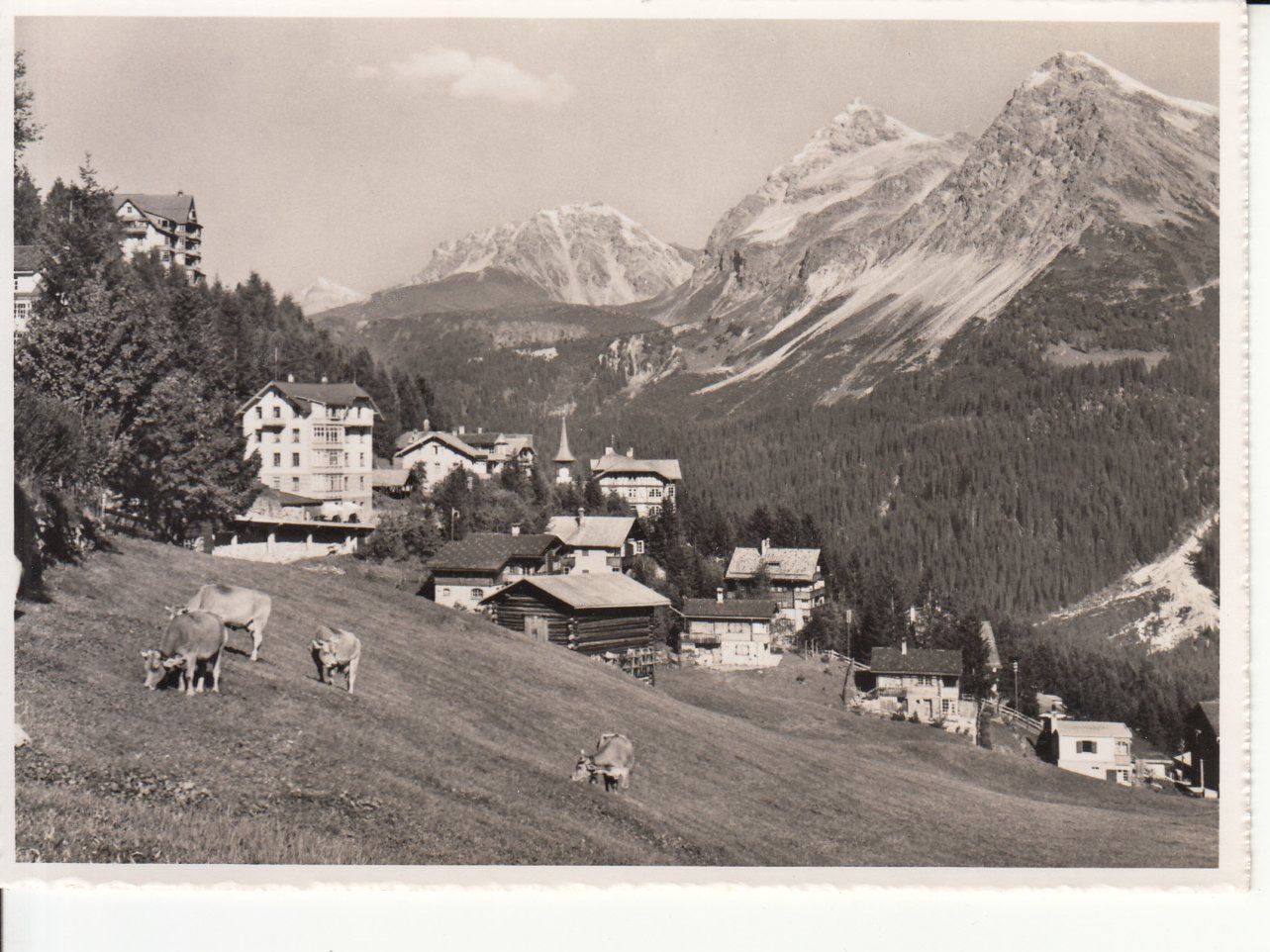 Ansichtskarten: Arosa Dorfpartie ca. 1950 – Gebraucht aus Bürglen TG von StampGraf