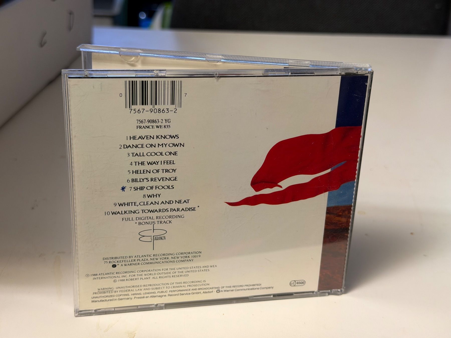 CD: Robert Plant - Now and Zen - HB21C – Nuovo (secondo la descrizione) da Küsnacht ZH venduto da Jazztilldawn 1