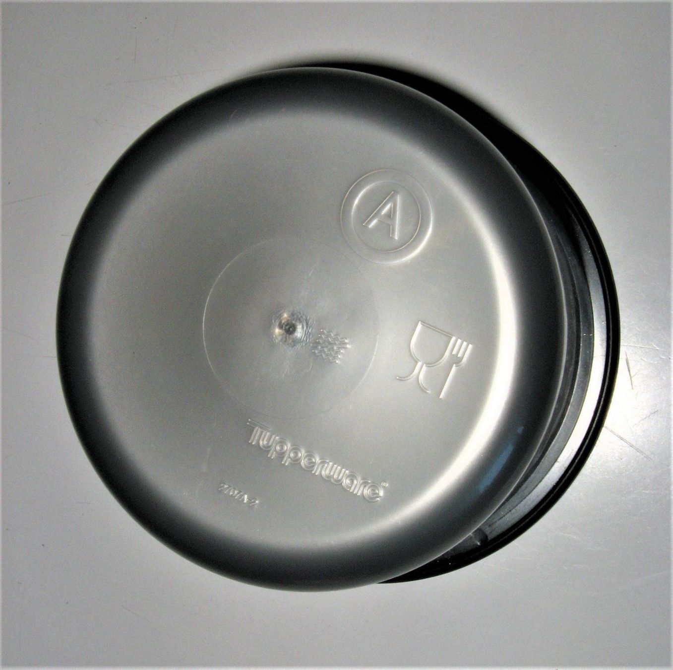 Tupperware Contenitori & Simili: Neue Tupperware Dose 575ml – Nuovo (secondo la descrizione) da Kaltbrunn venduto da Cindy99 2
