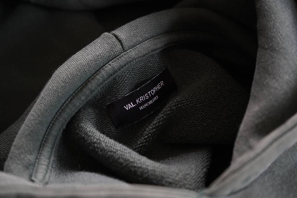 Maglioni & Felpe: Val Kristopher Hoodie Grösse M – Usato da Biberist venduto da Juhui11 2