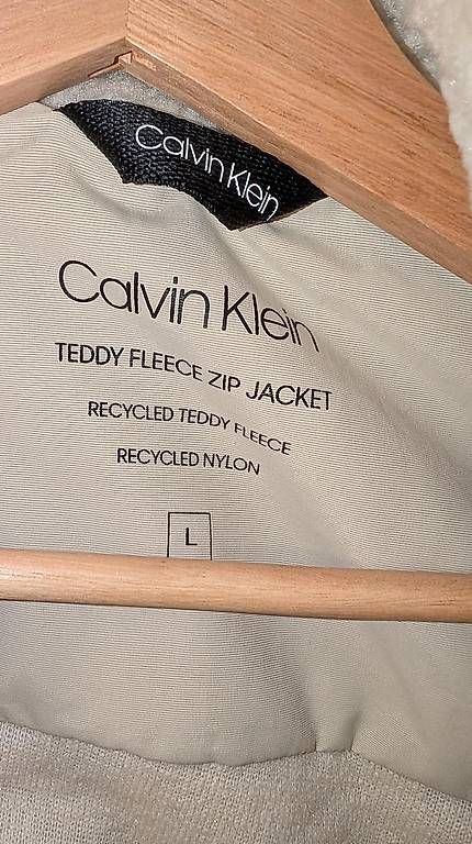 Calvin Klein Giacche: Calvin Klein Teddy Fleece Jacke L – Usato da Zürich venduto da iva_tfq5 1