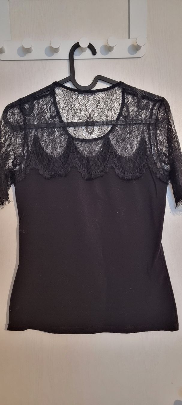 Guess Camicette: Bluse Guess S – Usato da Glattpark(Opfikon) venduto da TatianaVladimirova 2