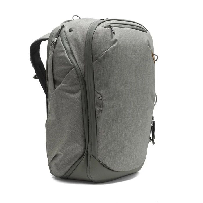 Peak Design Zaini: Peak Design Travel Backpack 45L New – Nuovo (secondo la descrizione) da Neuchâtel venduto da timness