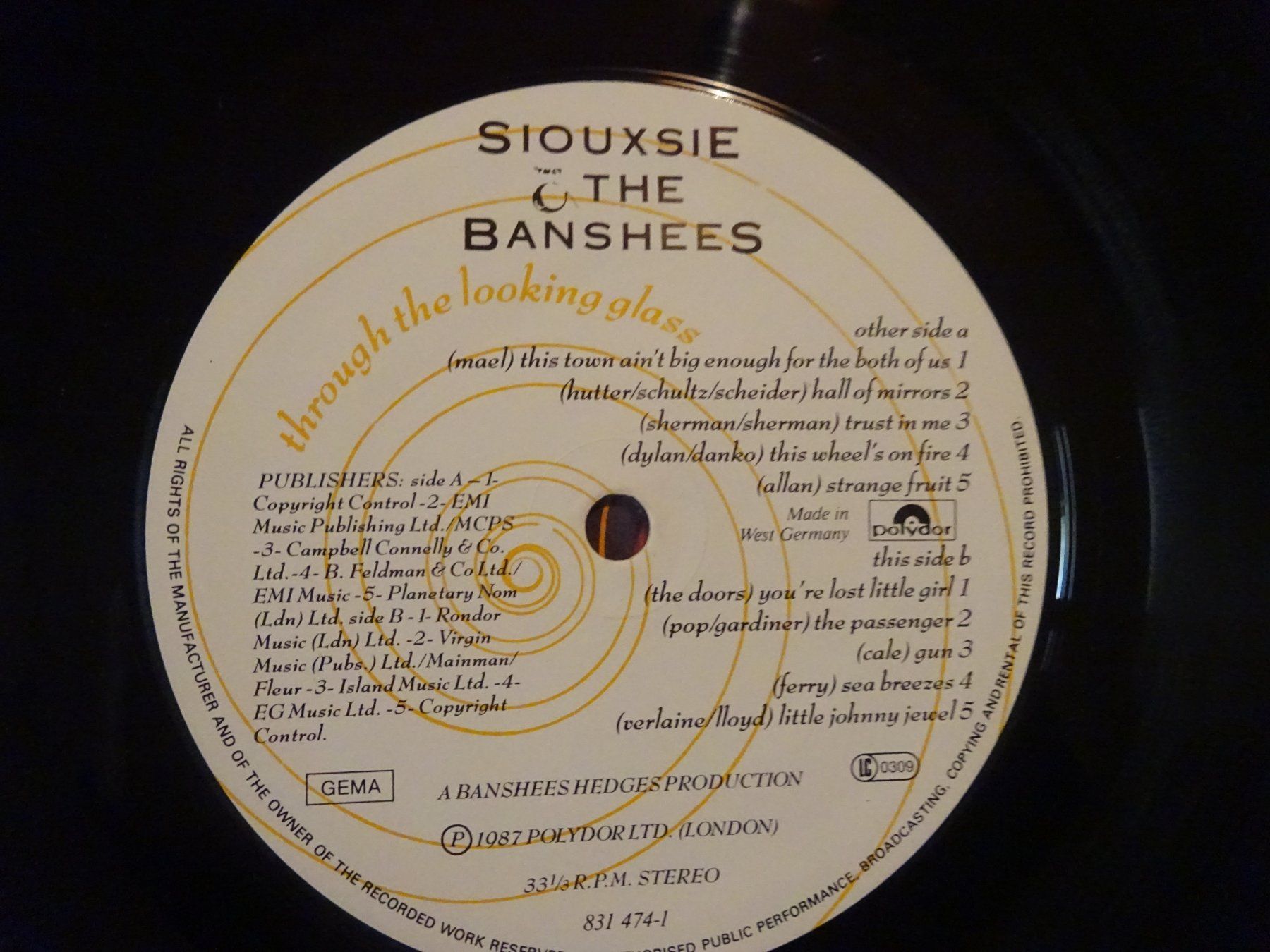 Dischi in vinile: SIOUXIE + THE BANSHEES ** THROUGH THE LOCKING GLASS – Usato da Luzern venduto da xrayspex99 5