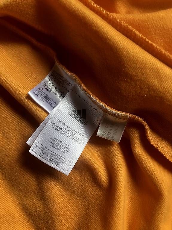 Giacche: Adidas Jacke  – Usato da Wegenstetten venduto da secondhand.jpg 2