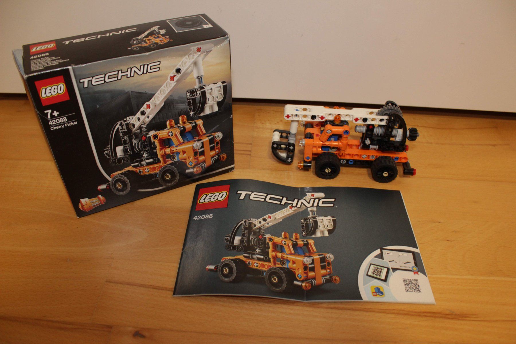 Lego Kit di costruzioni: Lego Technic 42088 Hubarbeitsbühne – Usato da Schinznach-Dorf venduto da Drn006 1