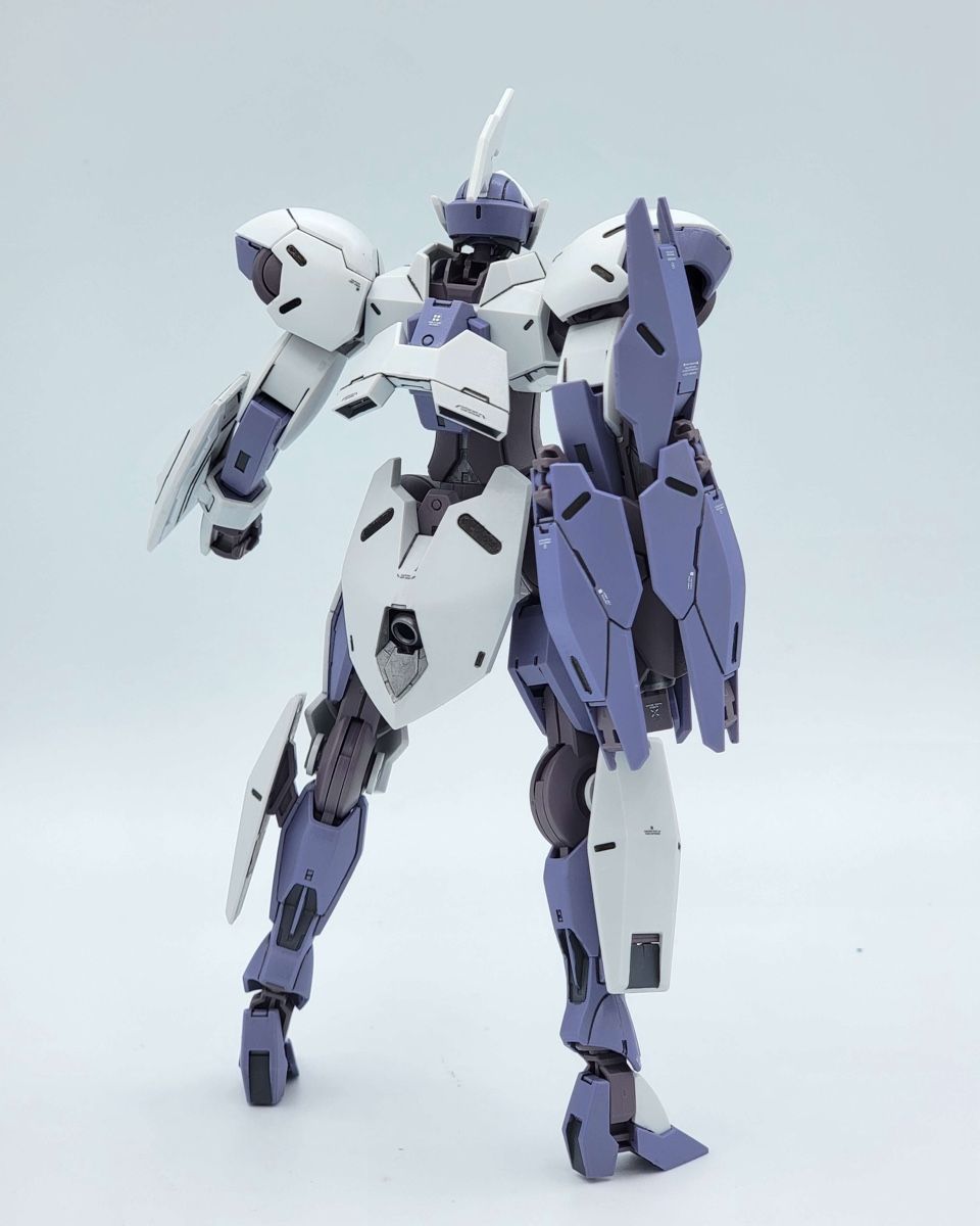 Bandai Kit di modellismo & Modellini statici: BANDAI HG 1/144 MICHAELIS MODEL KIT – Nuovo e nell'imballaggio originale da Knonau venduto da CEPPIGATTI 2