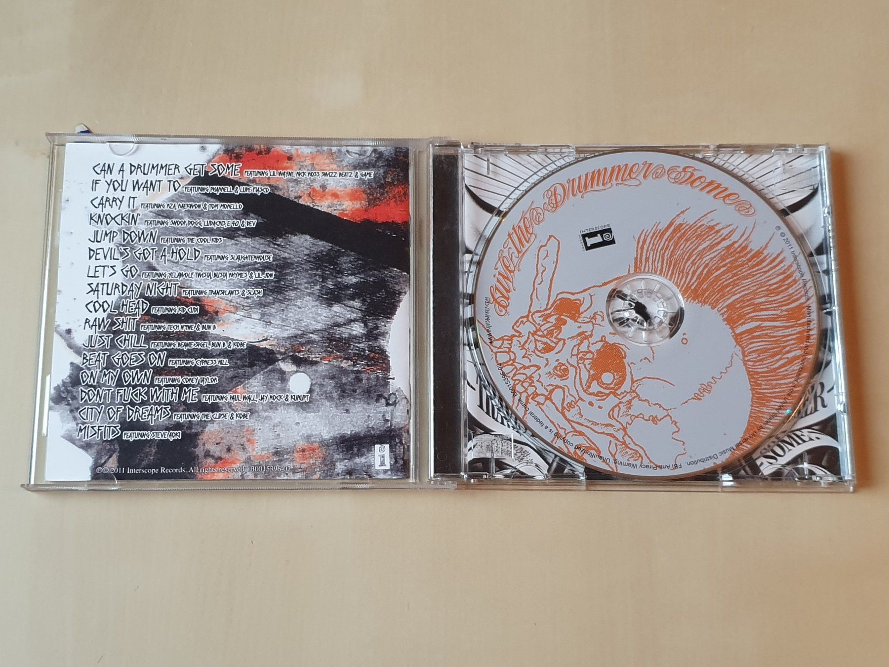 CDs: Travis Barker give the drummer some – Gebraucht aus Stansstad von collectorsshop 2