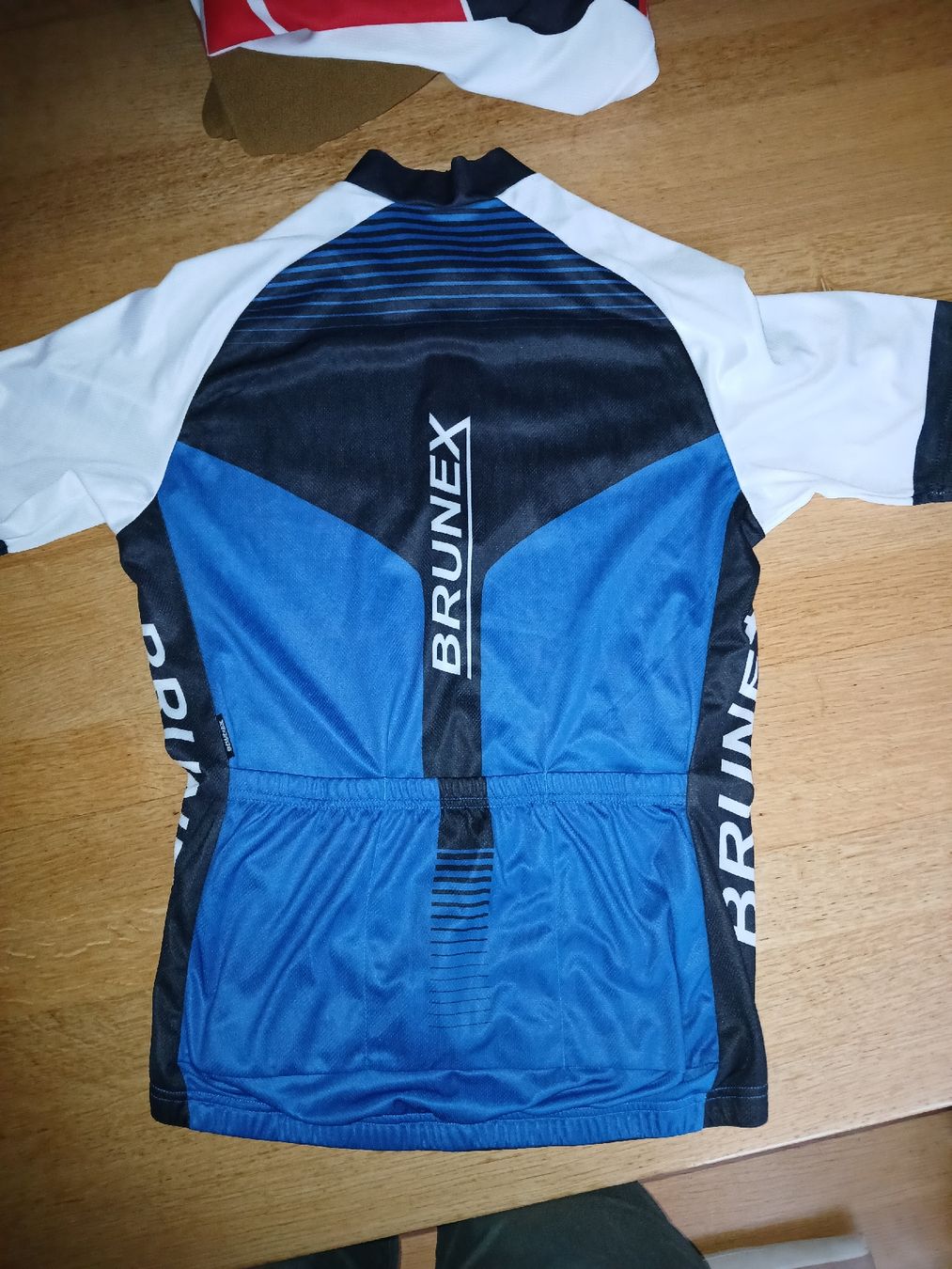 Canottiere & Pantaloni: brunex velotrikot m – Usato da recherswil venduto da papamoll71 1