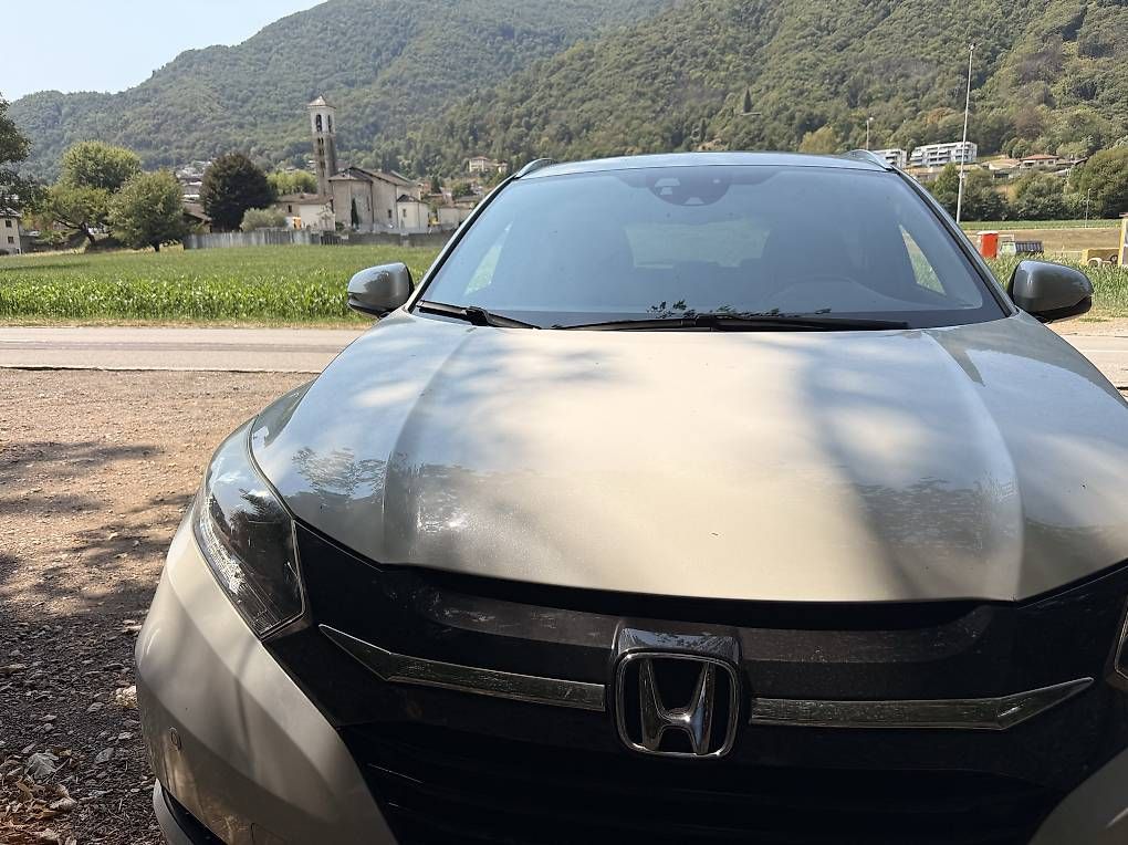 Autos: Auto  – Gebraucht aus Caslano von vin_fr8d 4