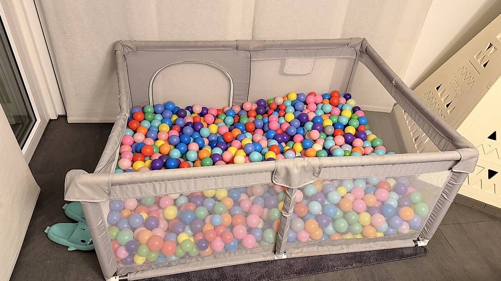 Tappeto da gioco: Boules pour parc à bulles – Usato da Vuarrens venduto da italorico