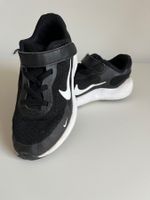 Sneakers Nike Schoes Gr.29.5