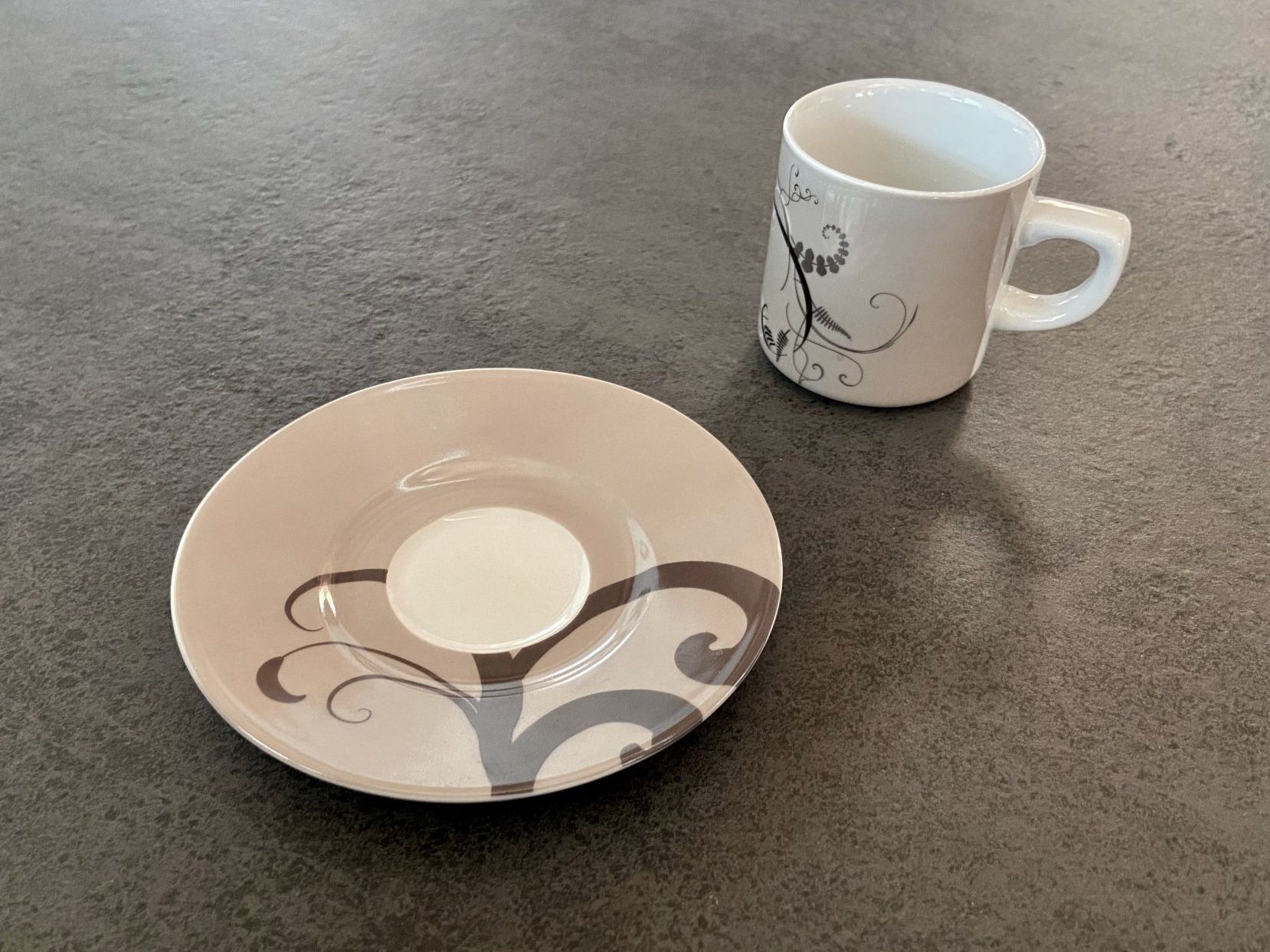 Pfister Tazze: Espressotasse Möbel Pfister 2009 – Usato da Birr venduto da Jamonline 1