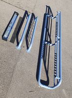 Garderobe- Metall massiv, mit 20 Kleiderbügel, blau