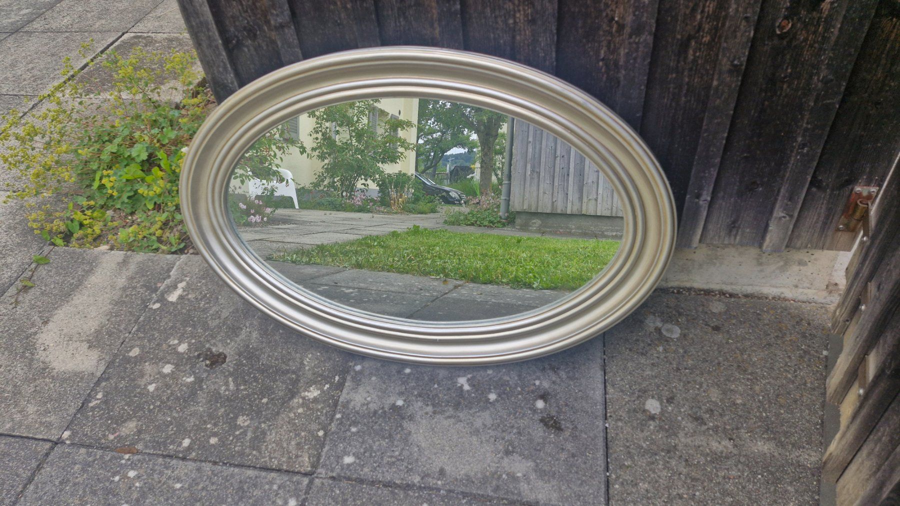 Specchi: Ovaler Spiegel mit elegantem Rahmen – Usato da Ostermundigen venduto da jupiter3209