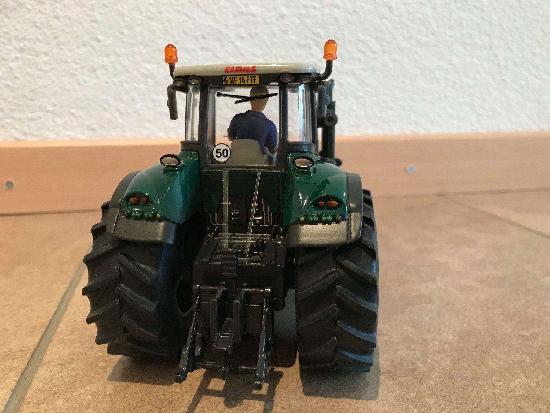 Claas Trattori: SIKU Claas Axion 850 – Nuovo e nell'imballaggio originale da Kreuzlingen venduto da Stefan1150 3