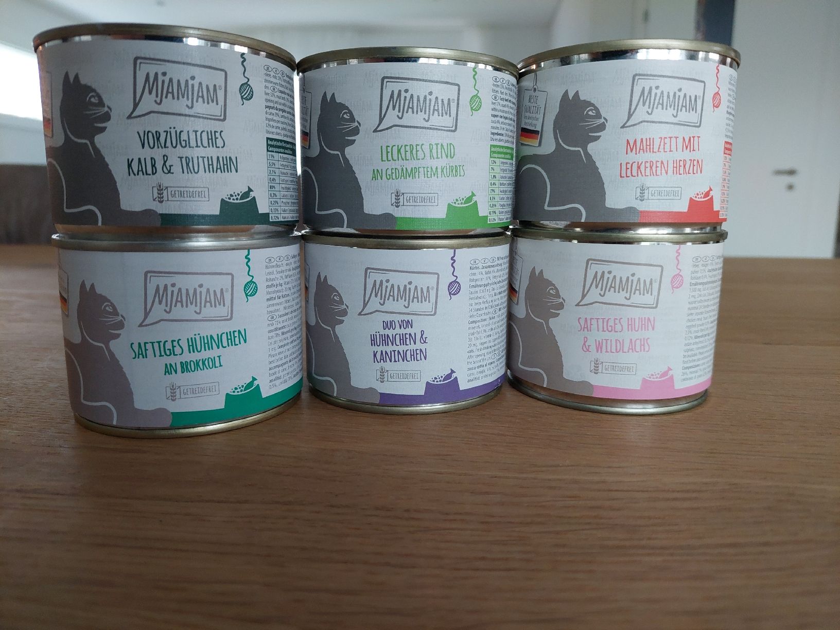 Futter: Mjamjam Katzenfutter Nassfutter getreidefrei und Snacks - Gr – Neu (gemäss Beschreibung) aus Messen von Jolyjumpr