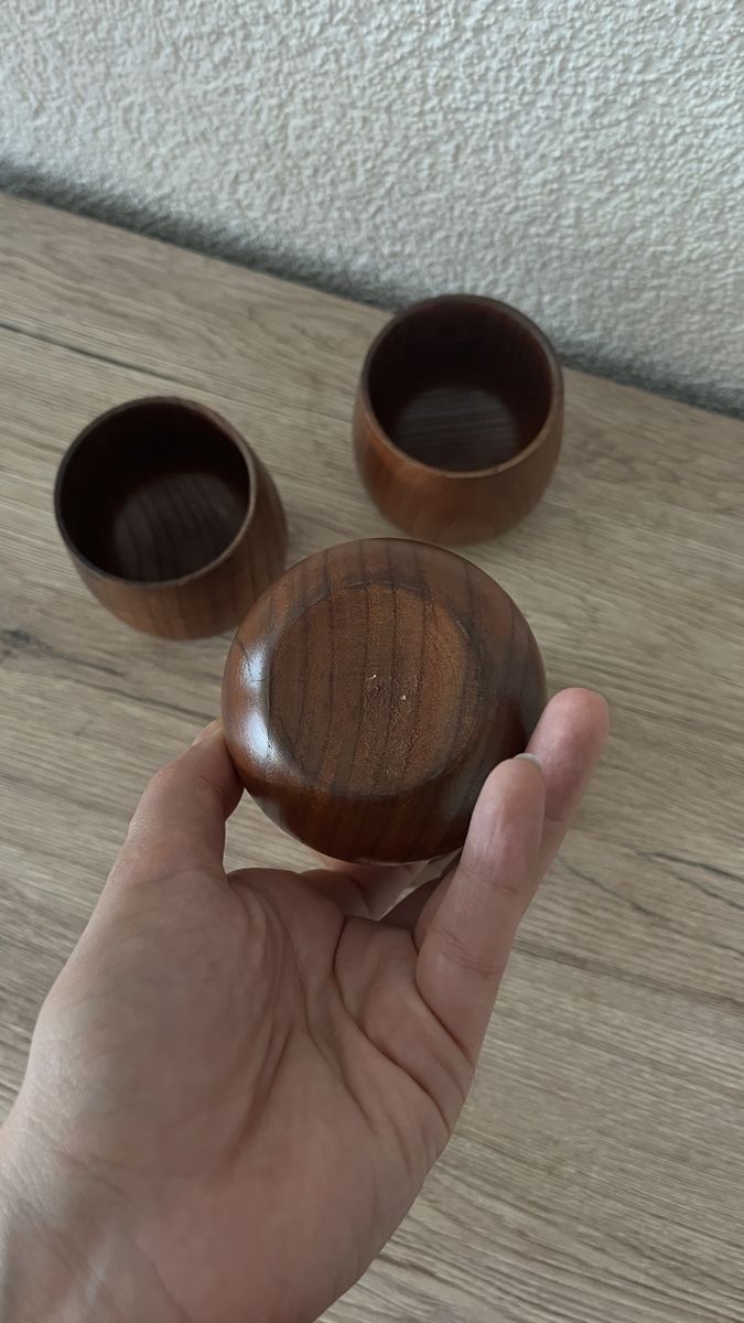 Articoli in legno: 4er Set Holzbecher, rustikal – Usato da Rapperswil SG venduto da Natalia_Ruzhyna 2