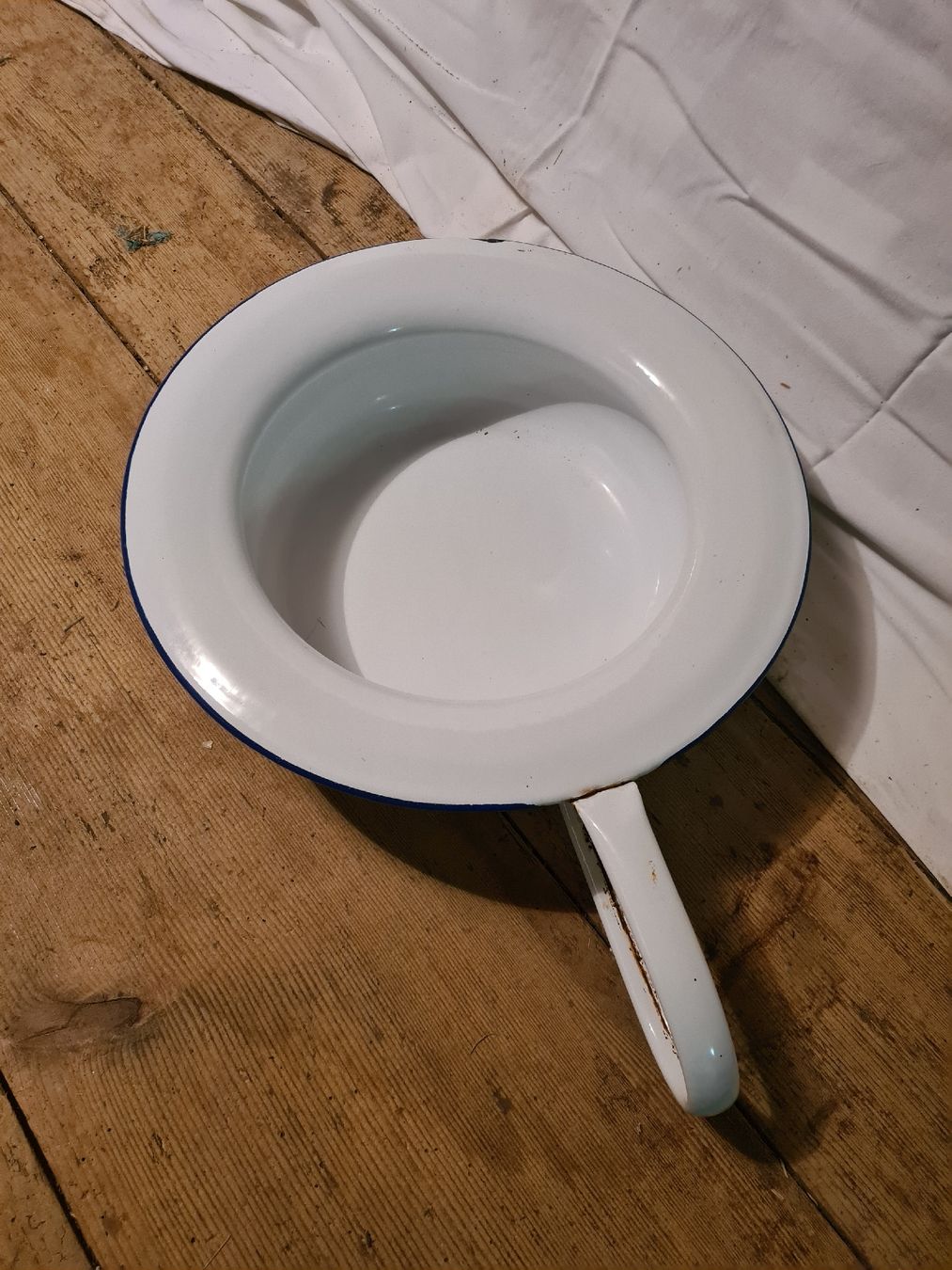 Töpfe: Nachttopf Antik WC – Gebraucht aus Langenthal von Polarisstern