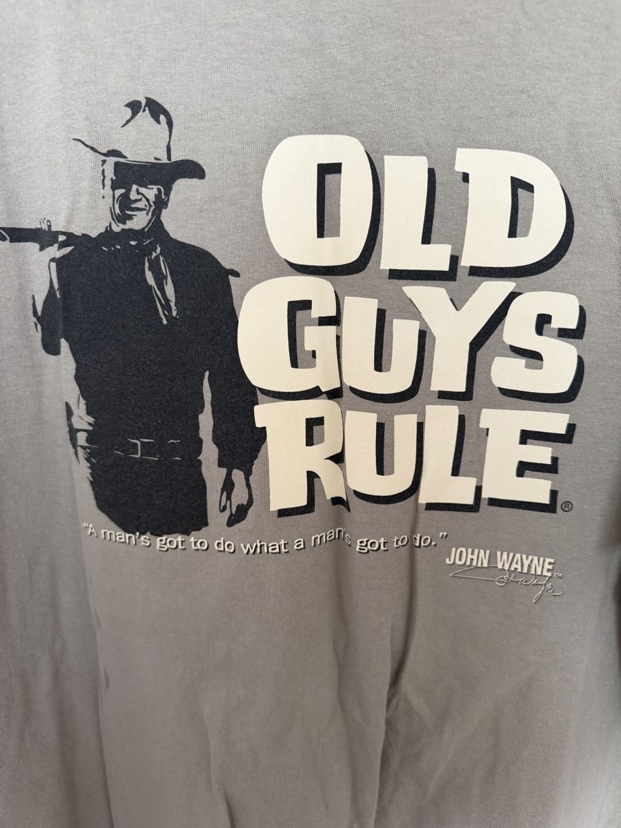 T-shirt: Old Guys Rule T-Shirt  – Nuovo (secondo la descrizione) da Kilchberg ZH venduto da gil_d8km 4