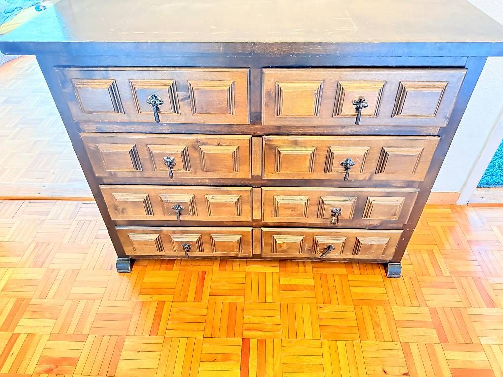 Cassettiere: Commode en bois massif 8 tiroirs  Bon état – Usato da Les Avanchets venduto da myc_ggb6 3