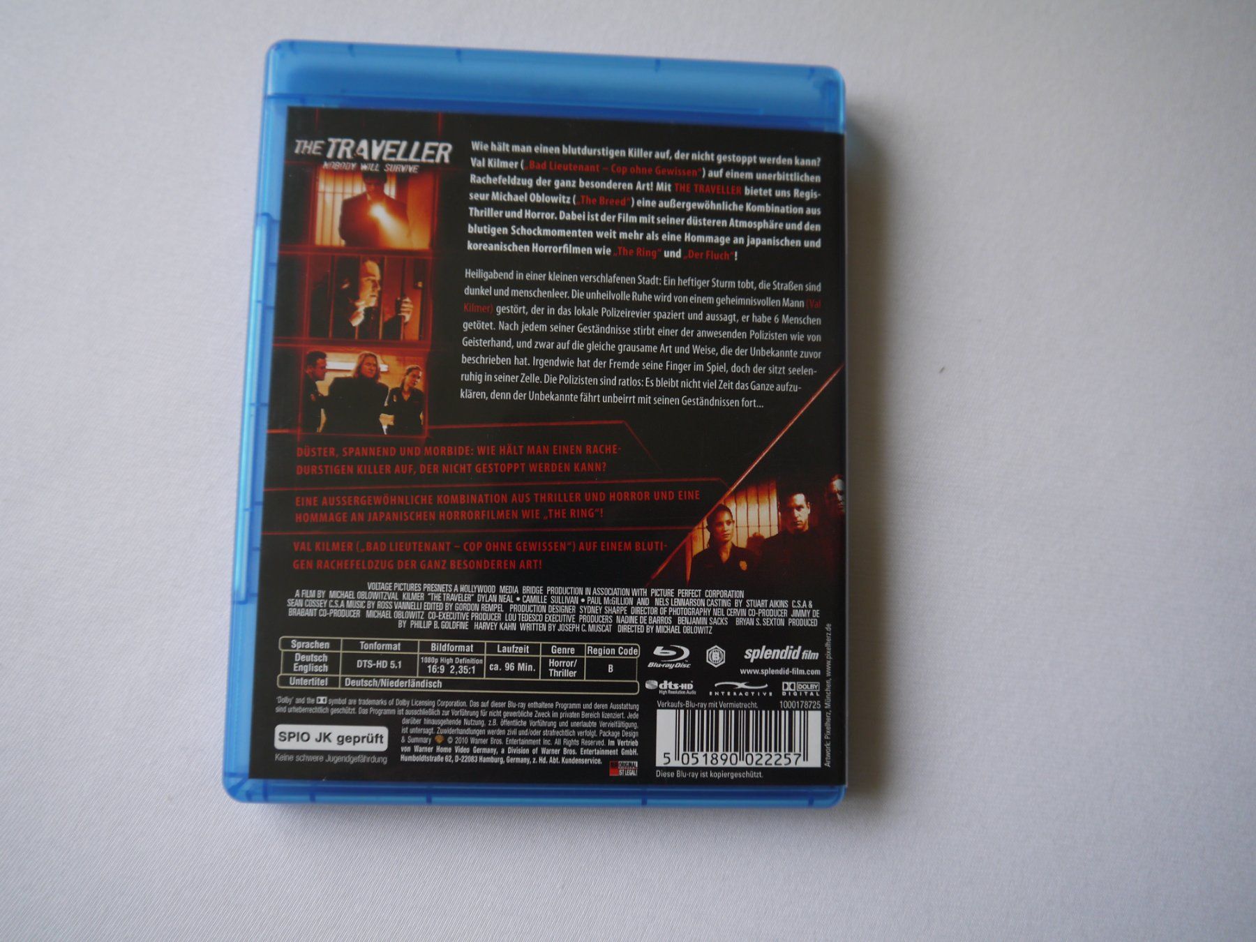 Tous les DVDs: THE TRAVELLER - Val Kilmer - uncut – D'occasion à Hagendorn par Blaf 1