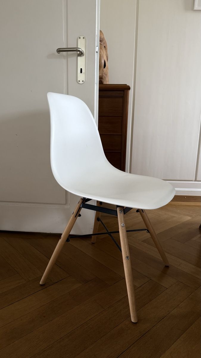 Sedie: Vitra Style Stühle – Usato da Winterthur venduto da manzoele