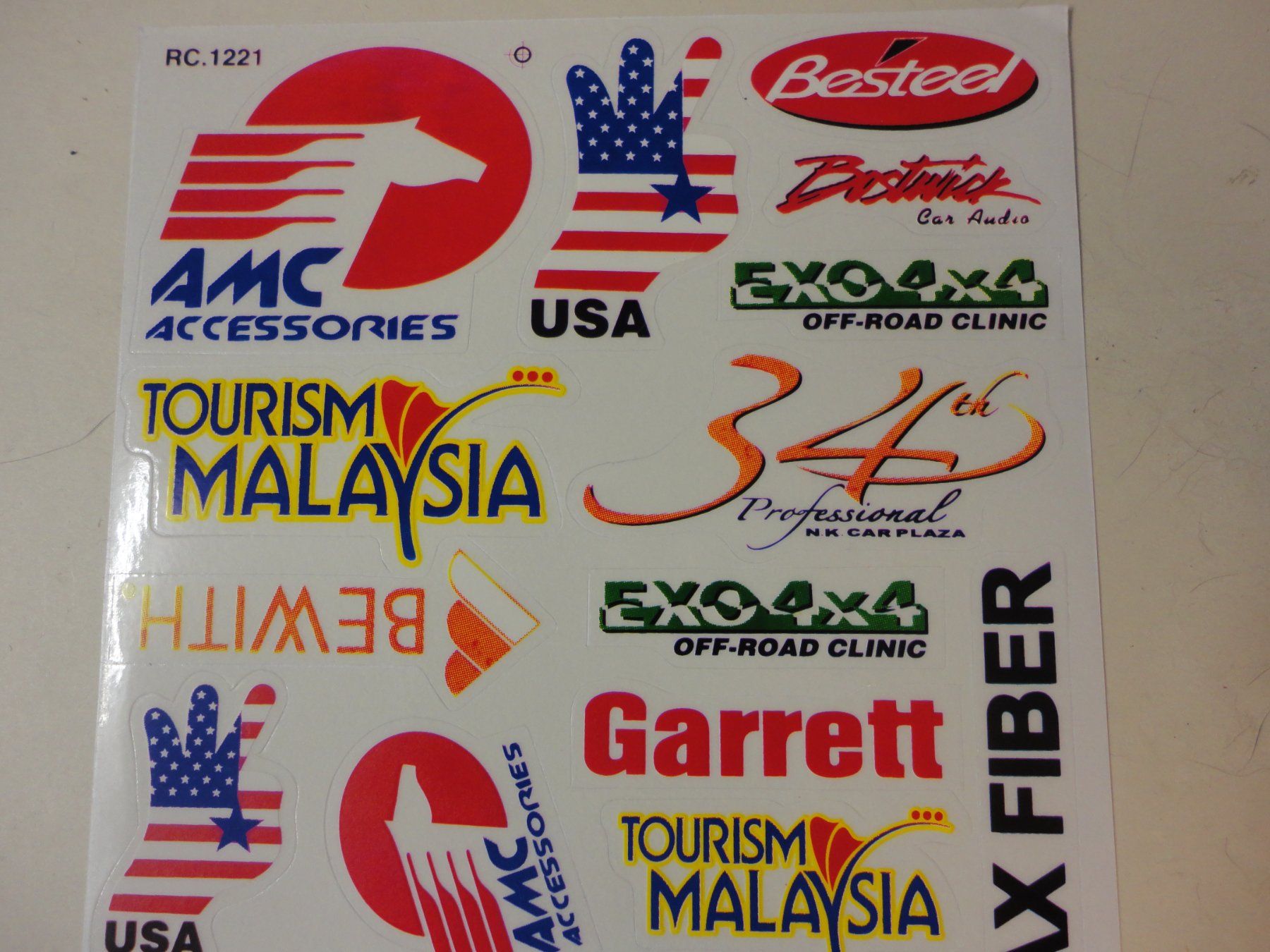 Modellismo RC: Decal für Modelle – Nuovo e nell'imballaggio originale da Horgen venduto da RcModell 1