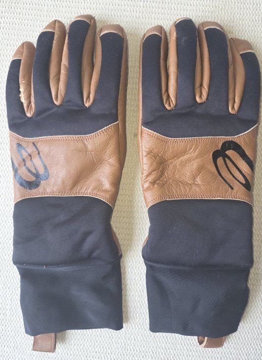 Sport dell'aria & Aquiloni: Handschuhe Graphit EVO von Basisrausch – Usato da Solothurn venduto da Adver