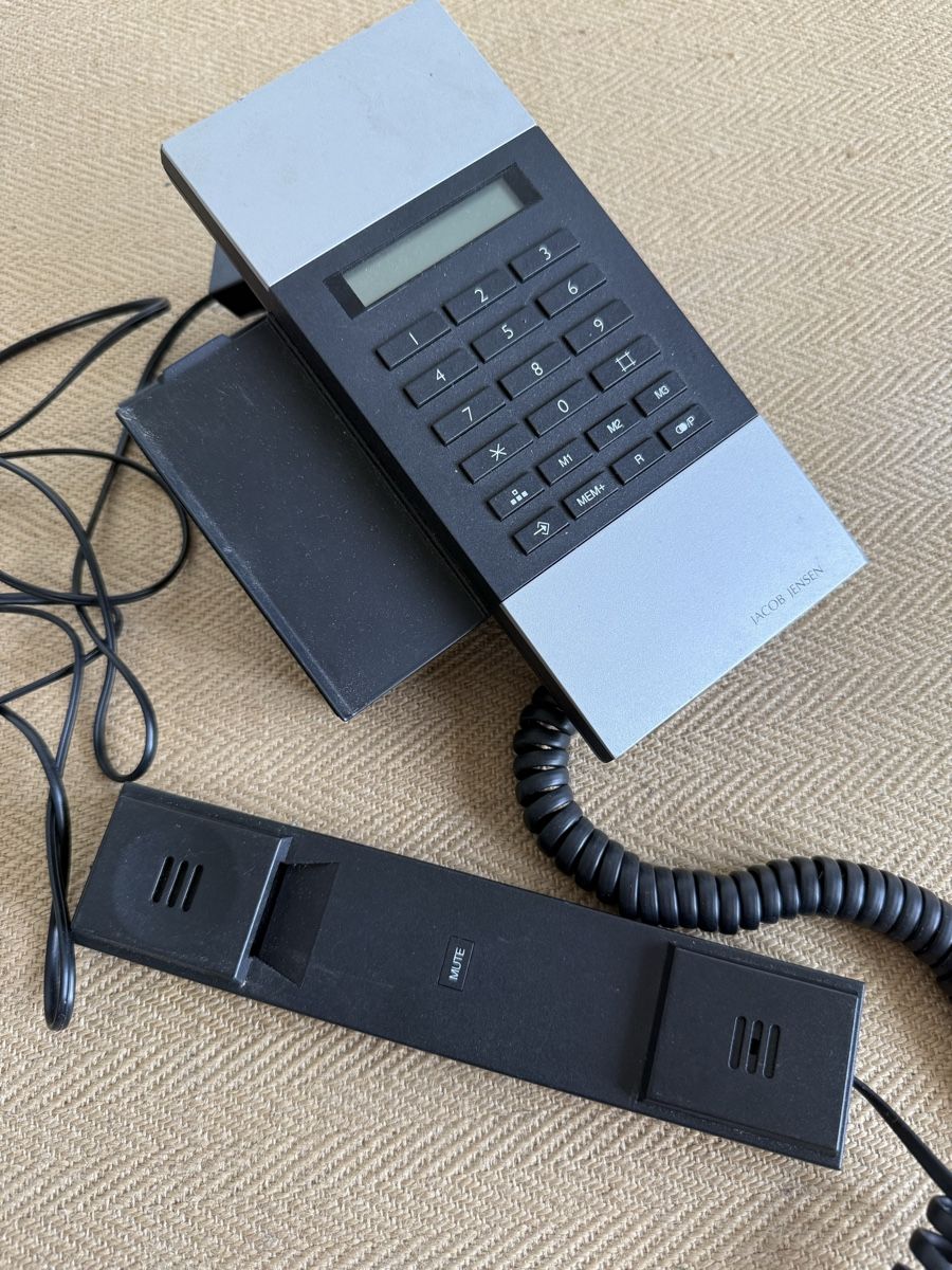 Jacob Jensen Telefone: JACOB JENSEN Design Telefon Tischtelefon  – Gebraucht aus Konolfingen von petzipetz 2