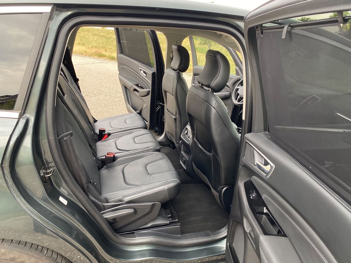 Ford Automobili: Ford S-Max 2.0 TDCI 7 Plätzer – Usato da Unterlunkhofen venduto da for_6lv5 7